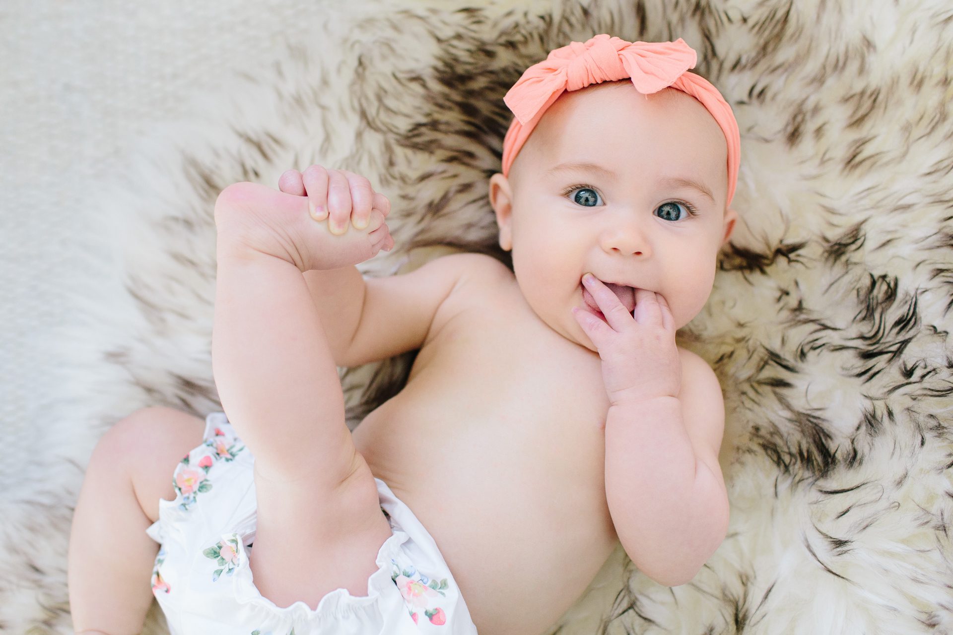 6 month baby photos, six month photos, denver family photographer, denver baby photographer, child photographer, tess polivka photography, colorado photographer, in home session, natural light, baby, six month baby, 6 months