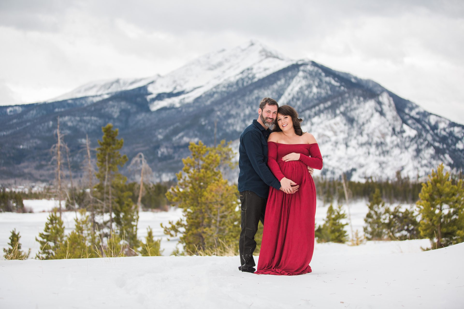 denver maternity photographer, dillion maternity photos, mountain maternity photos, maternity photos, maternity photographer, colorado family photographer, colorado maternity photos, baby bump photos, pregnancy photos, pregnancy photography, sew trendy accessory, red maternity dress, couples maternity session